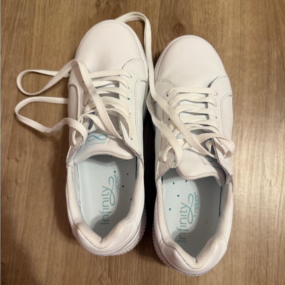 Infinity by Cherokee White Sneakers